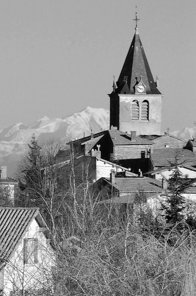 Gites Des Esselards Yzeron Экстерьер фото